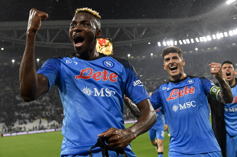 Napoli - Tổng quan câu lạc bộ bóng đá Azzurri